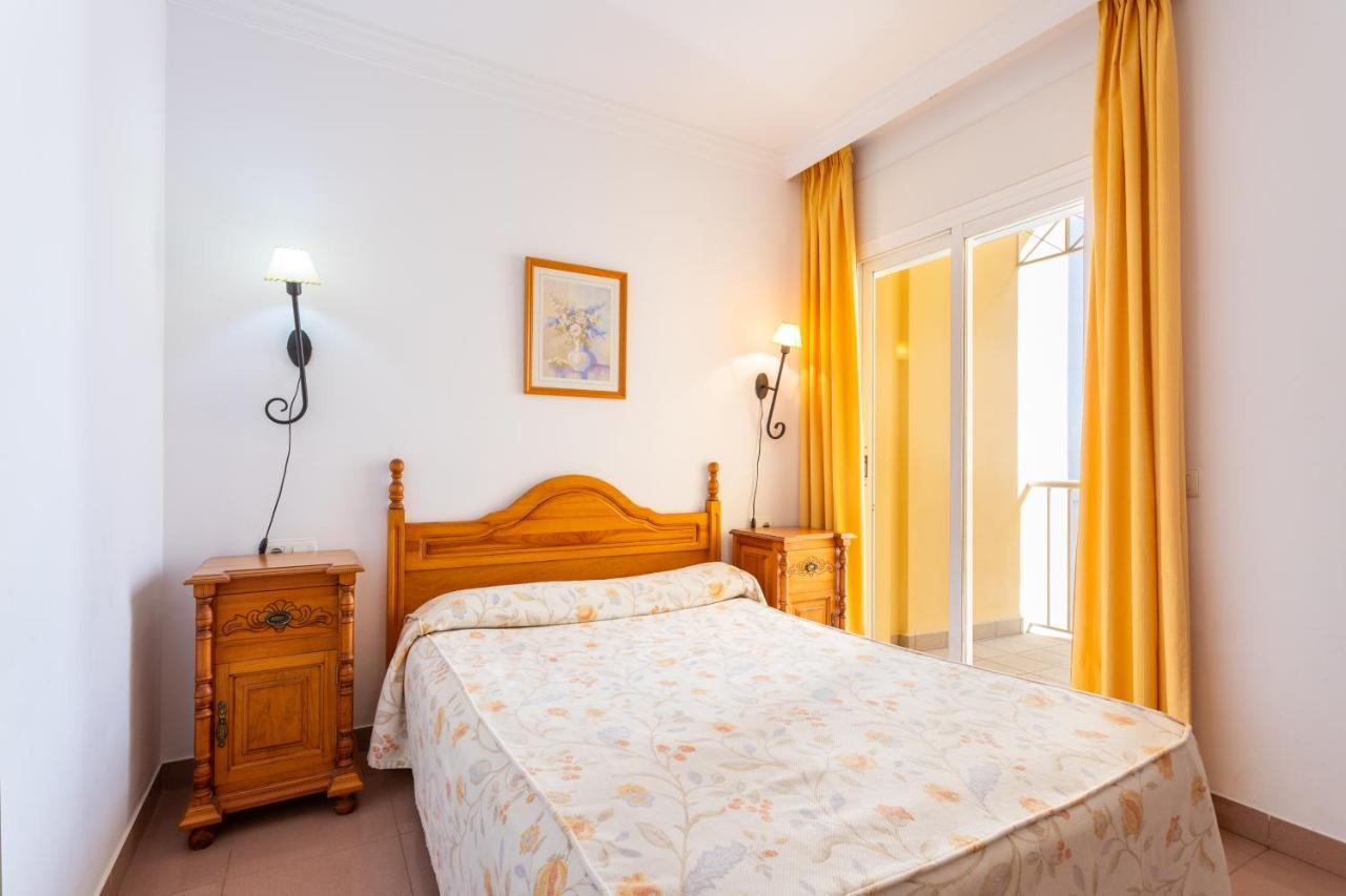 Apartamentos Solset Nerja Esterno foto