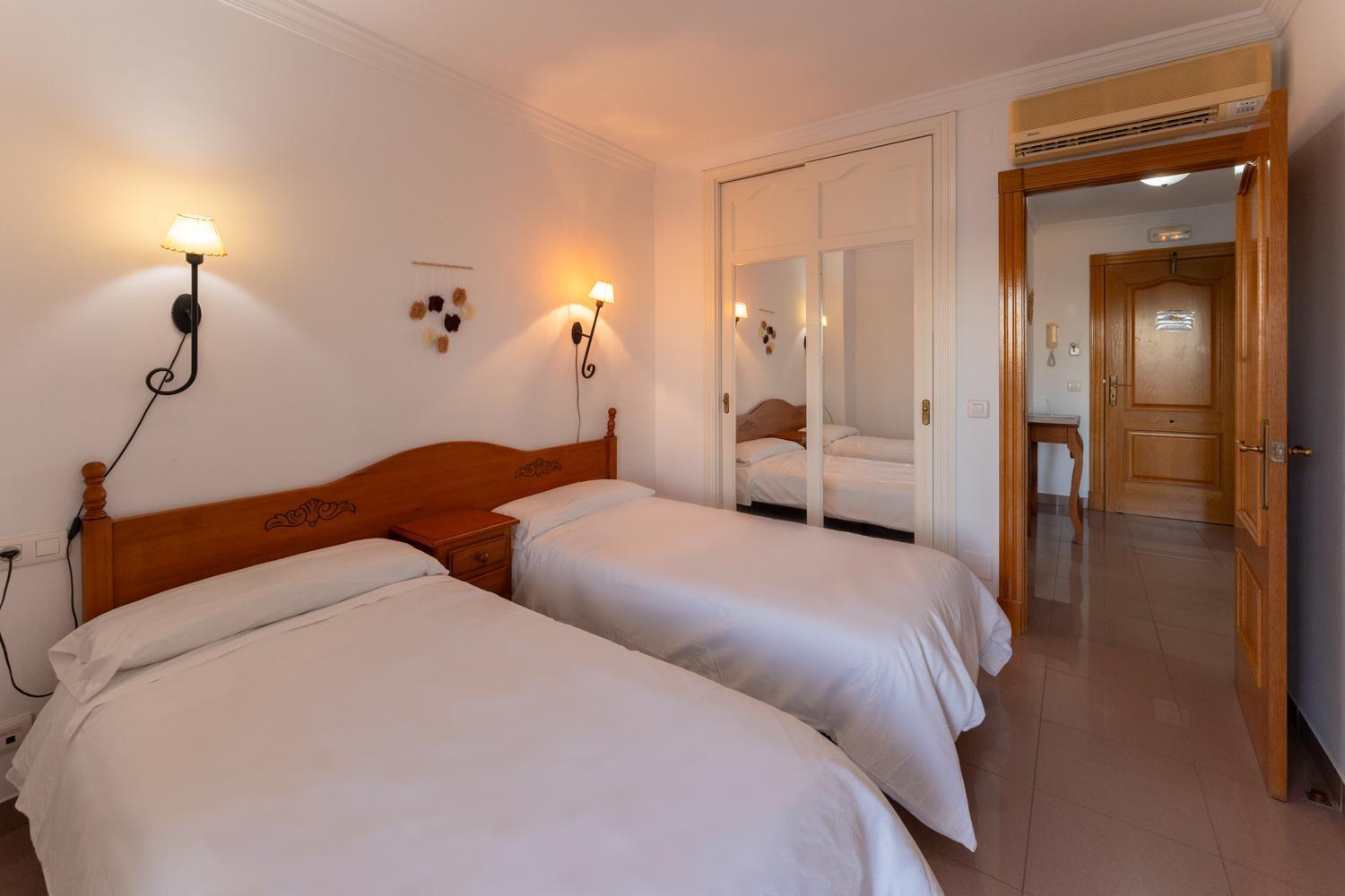 Apartamentos Solset Nerja Esterno foto