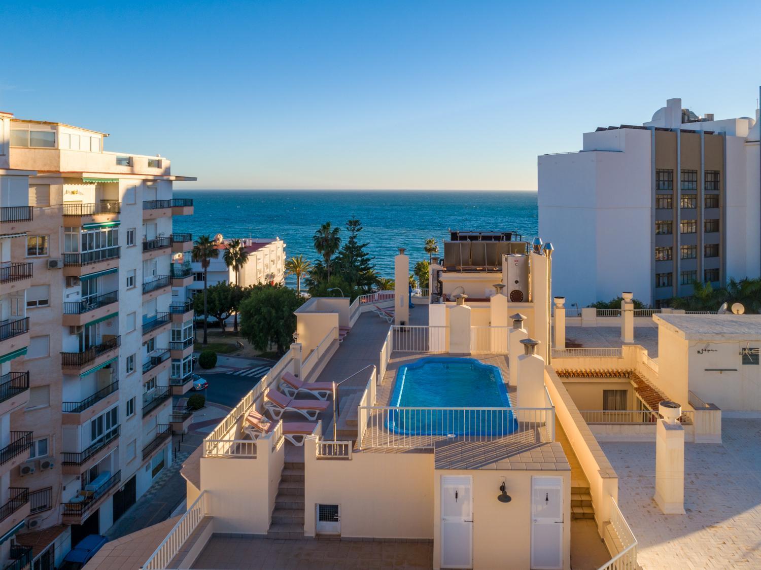 Apartamentos Solset Nerja Esterno foto