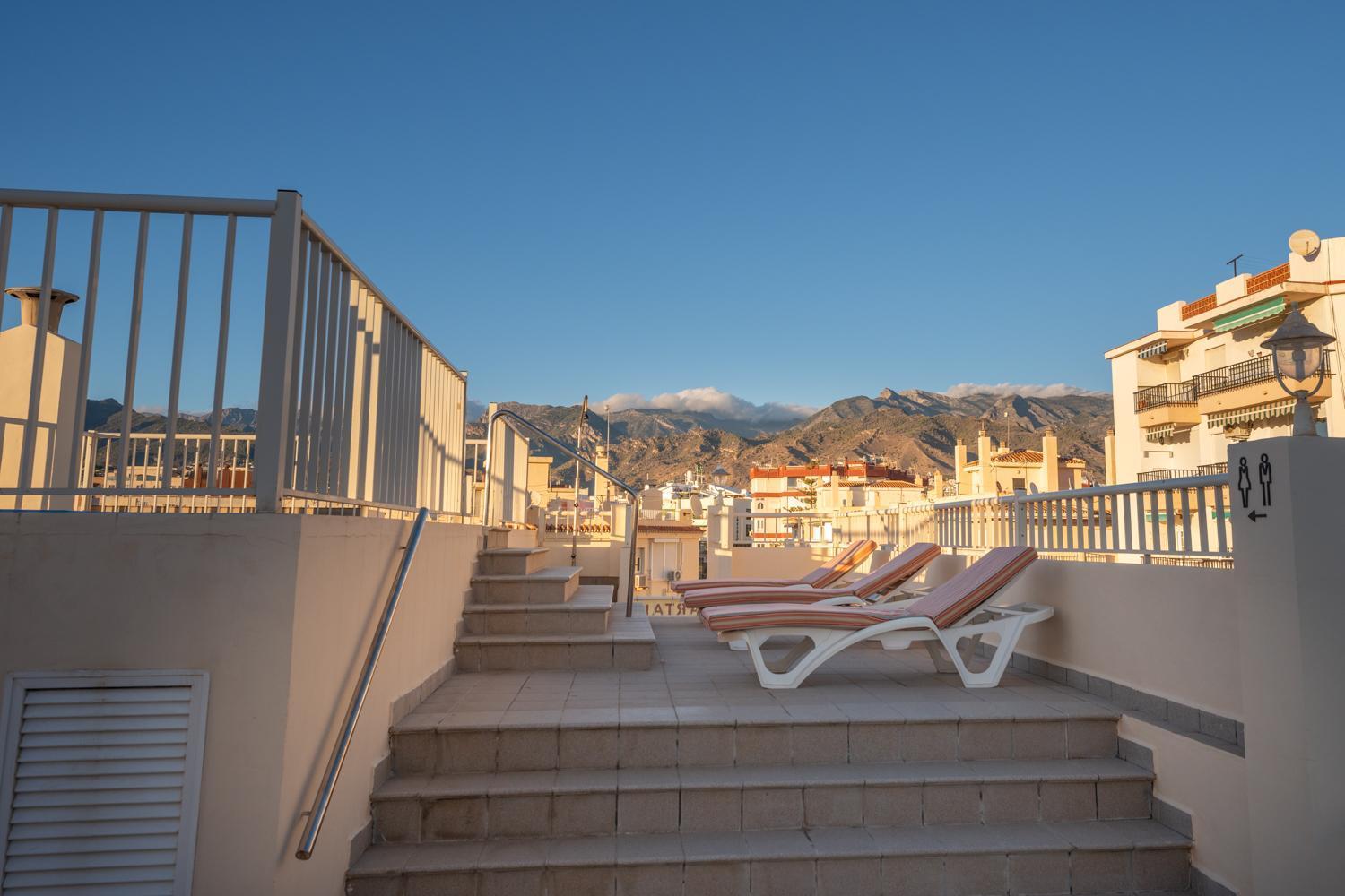 Apartamentos Solset Nerja Esterno foto